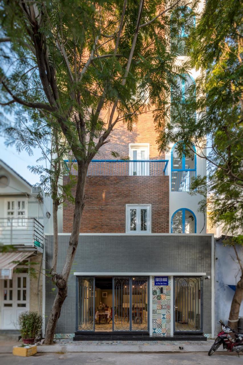 Holi Eighteen'S House Vinh Hai Exterior photo